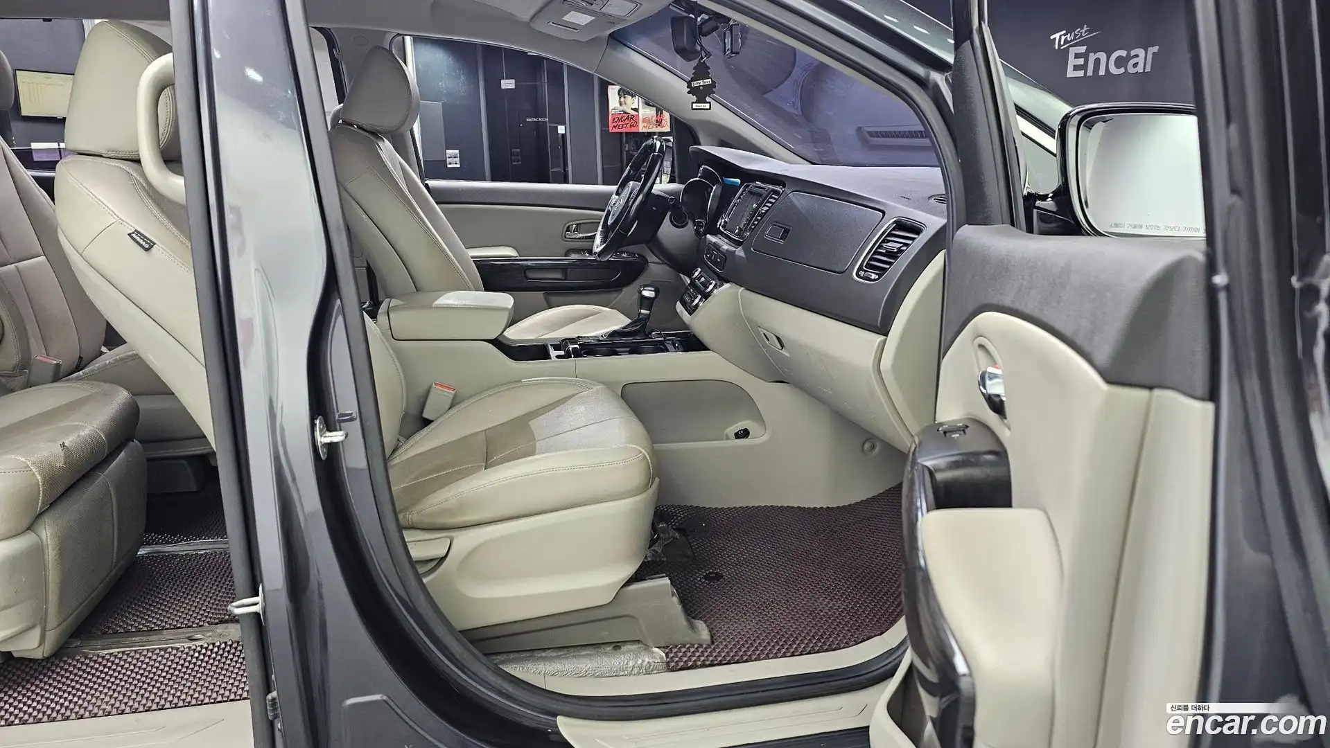 Canival Kia 2016.9-OPTION-015