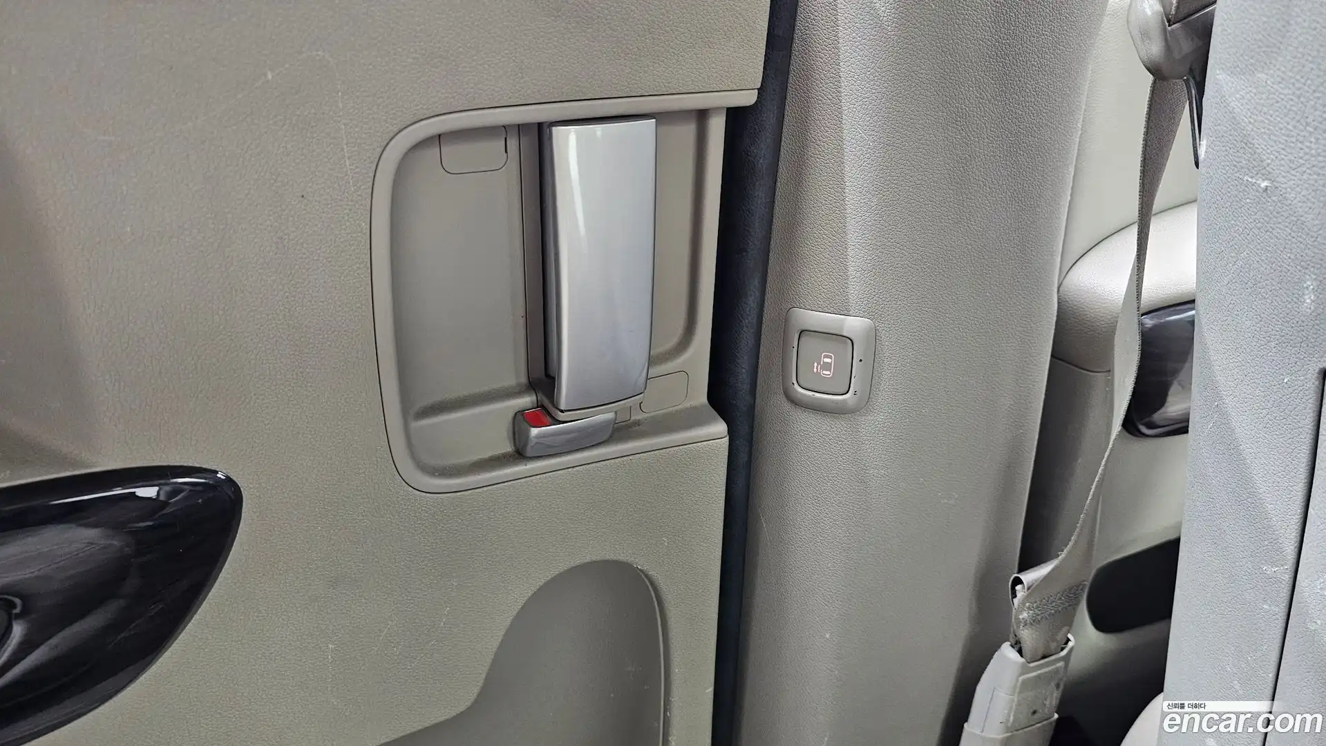 Canival Kia 2016.9-OPTION-023