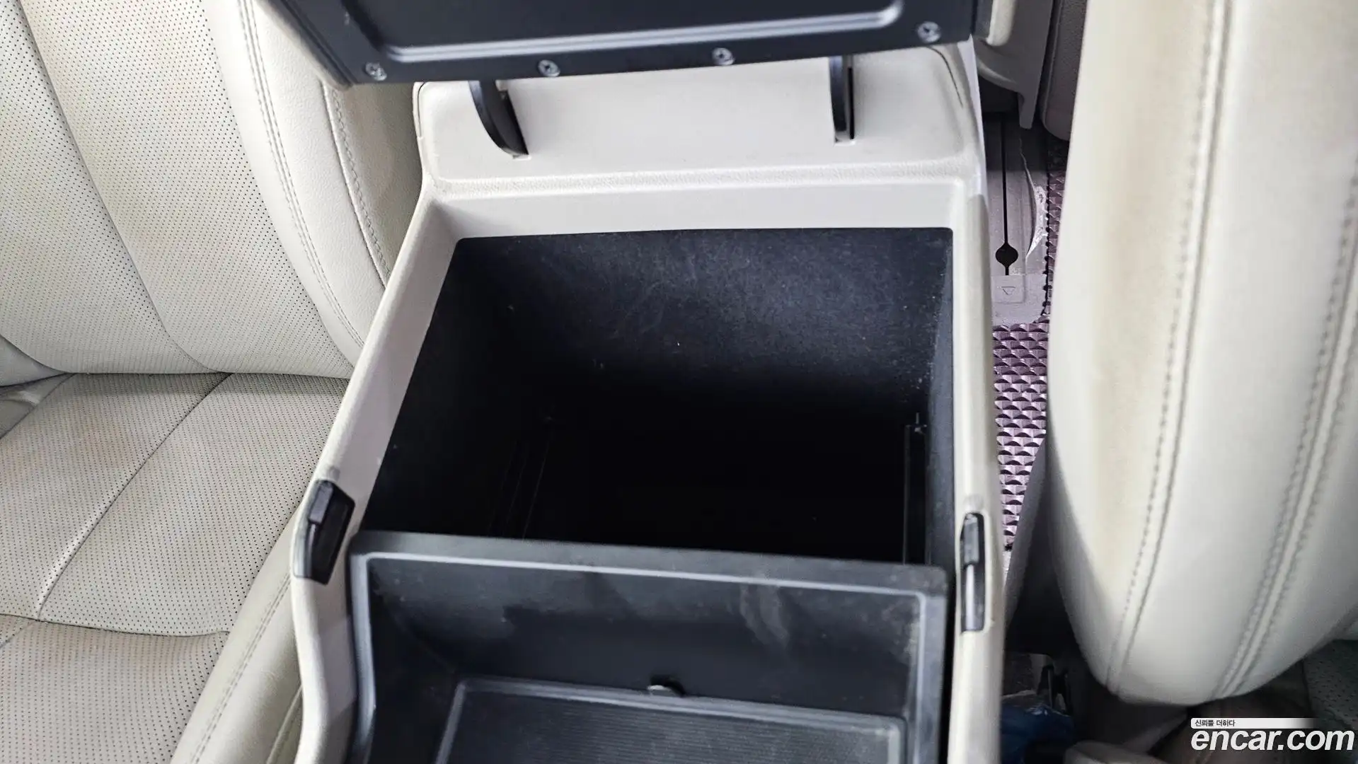 Canival Kia 2016.9-OPTION-043