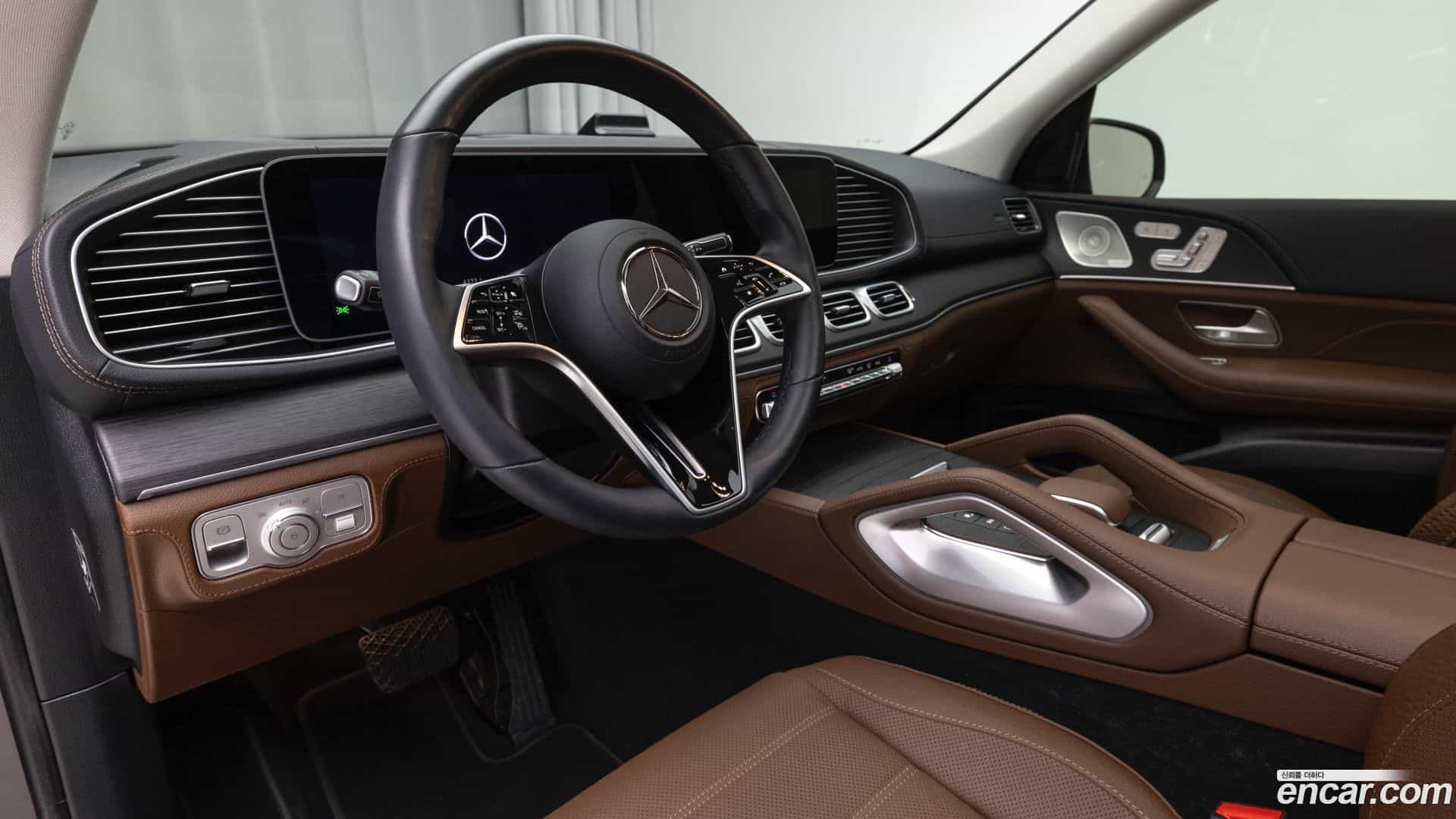 GLE-Class Mercedes-Benz 2025.7-OPTION-015