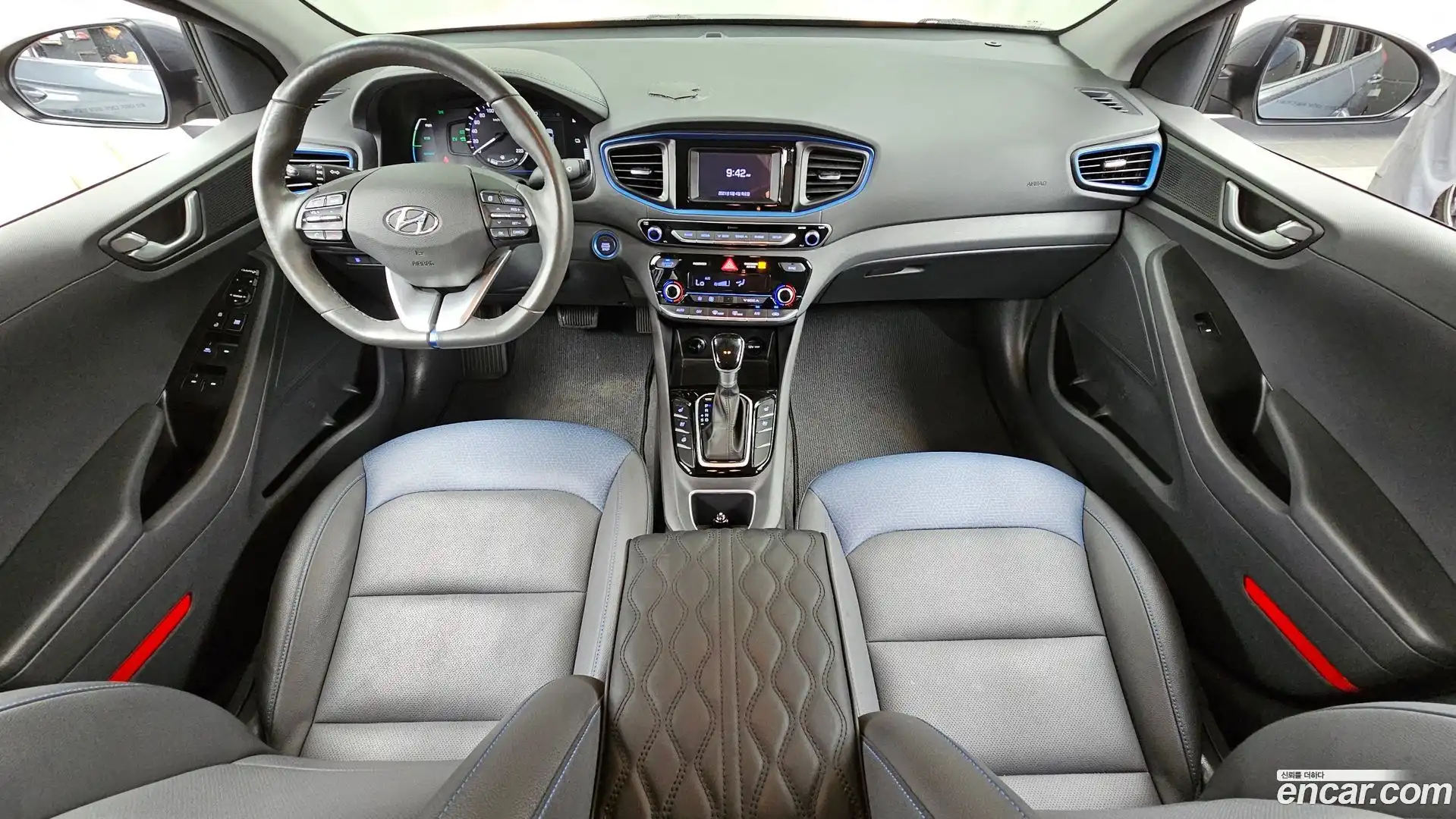 Ioniq Hyundai 2018.3-INNER-007