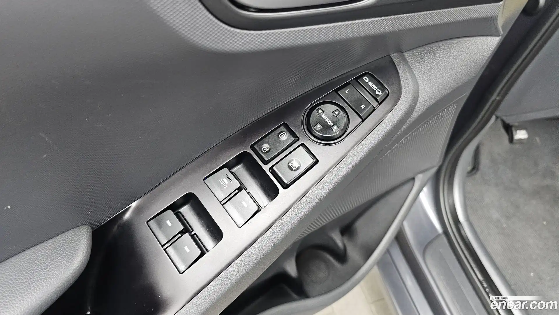 Ioniq Hyundai 2018.3-OPTION-023