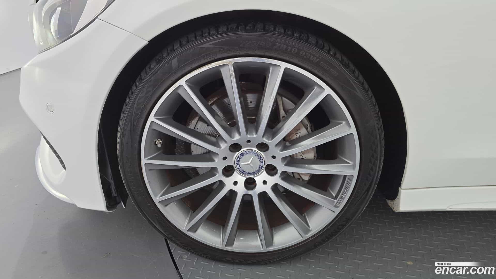 C-Class Mercedes-Benz 2016.3-OUTER-005