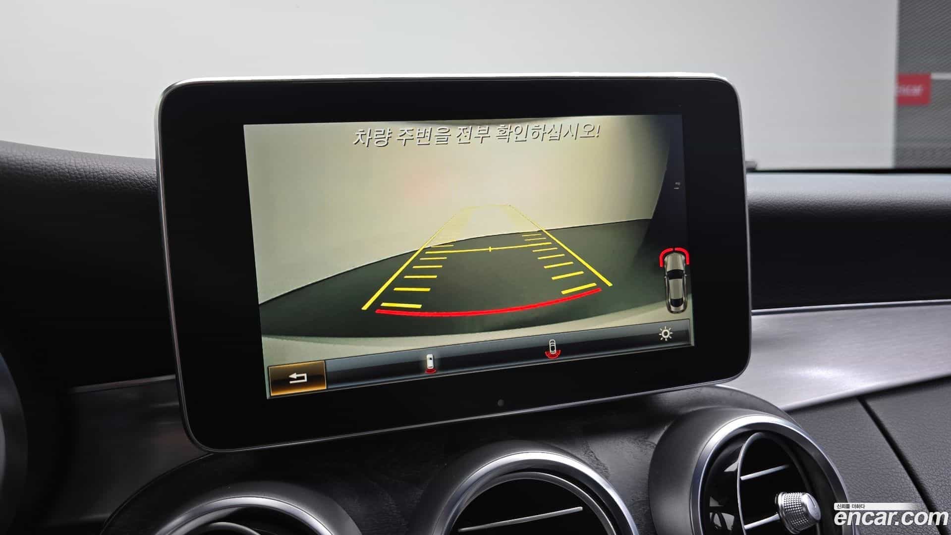 C-Class Mercedes-Benz 2016.3-OPTION-020