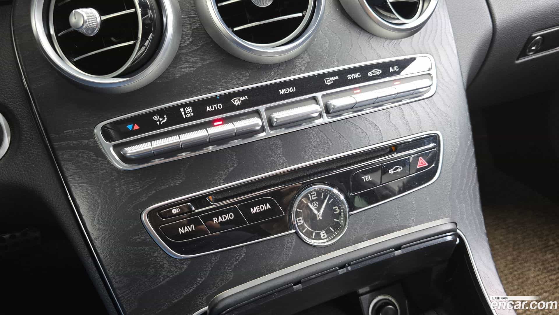 C-Class Mercedes-Benz 2016.3-OPTION-021