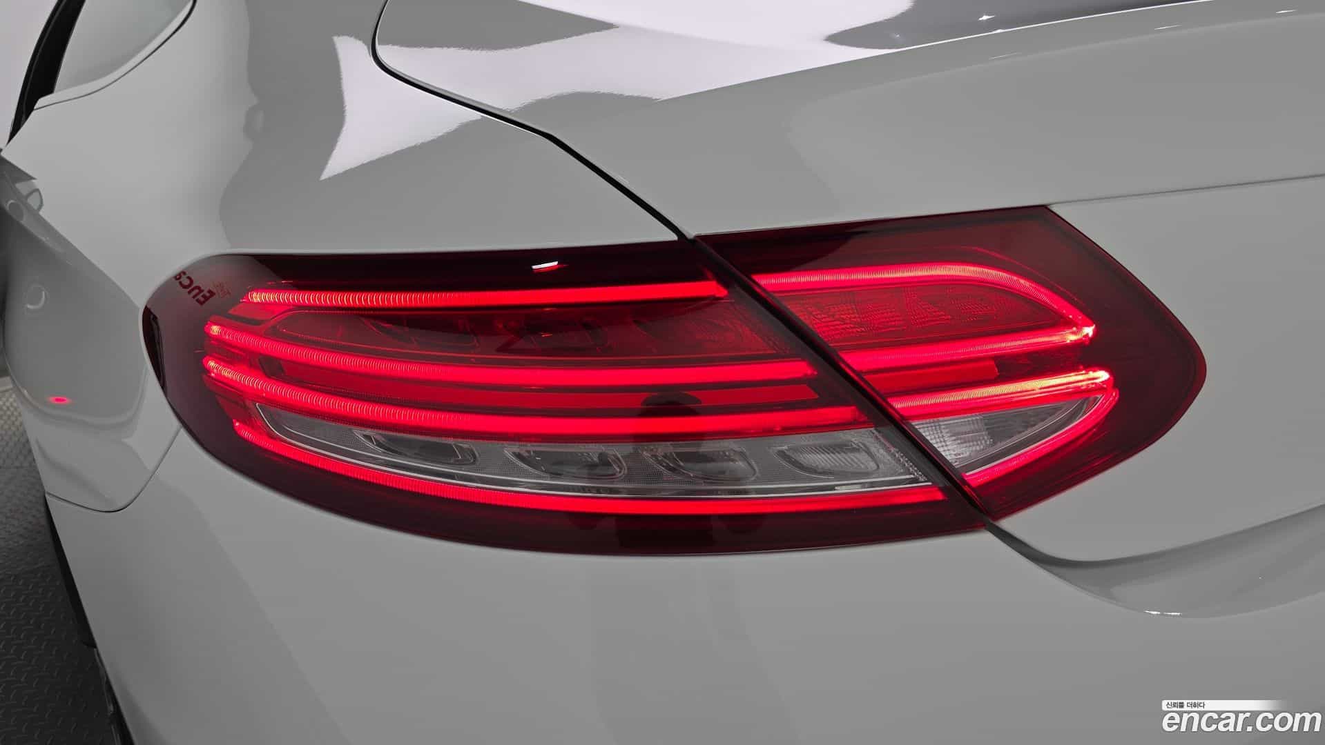 C-Class Mercedes-Benz 2016.3-OUTER-033