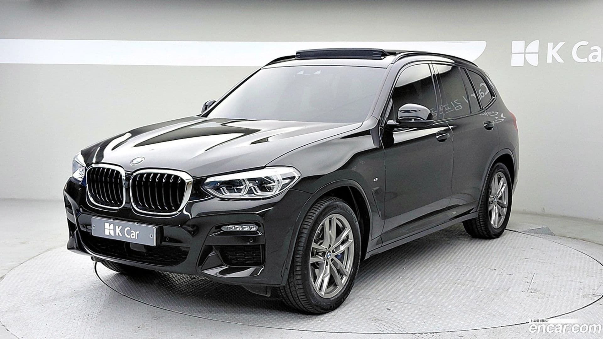 Main__Slider__Photo:X3 BMW 2021.4-0