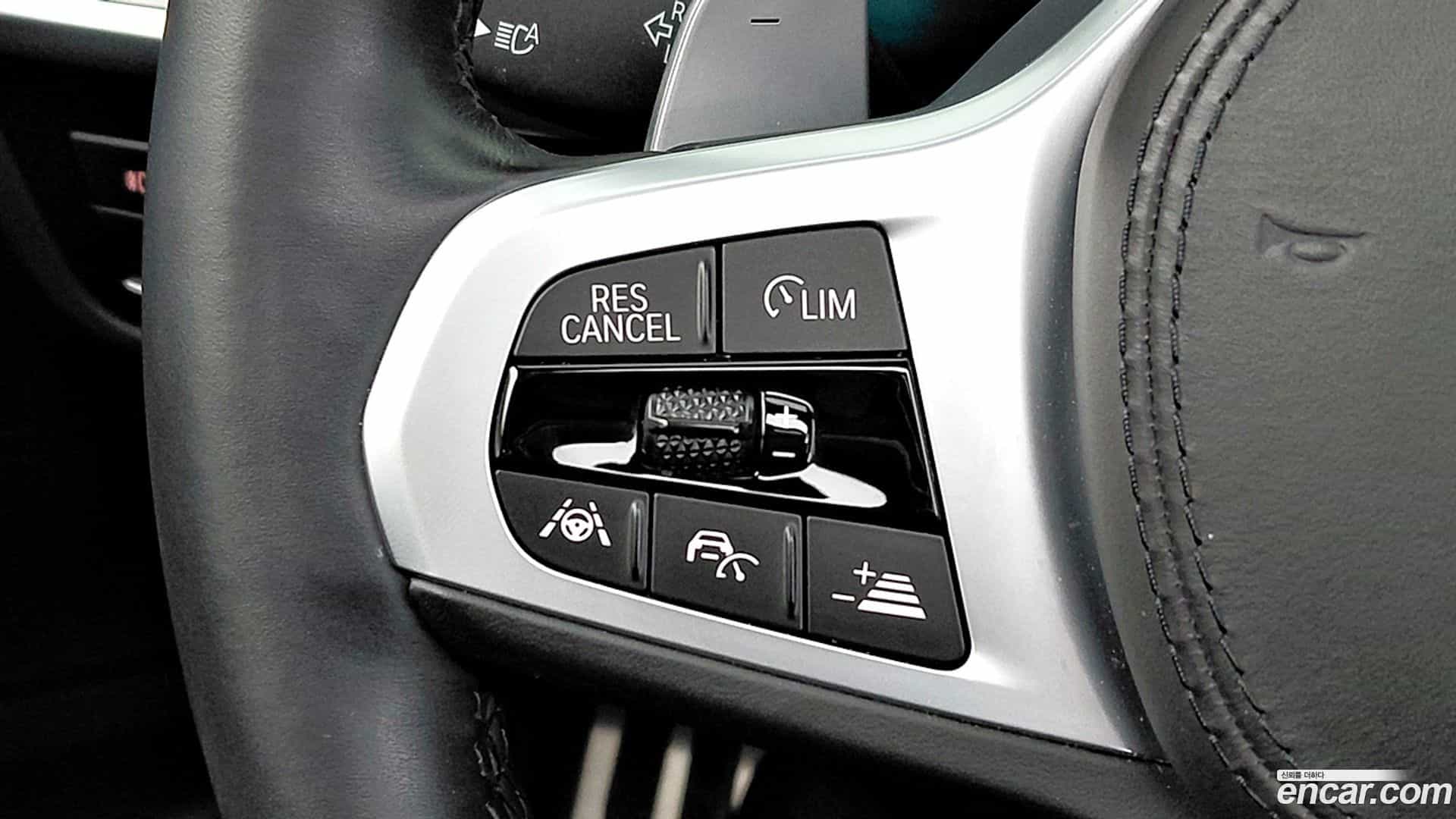X3 BMW 2021.4-INNER-010