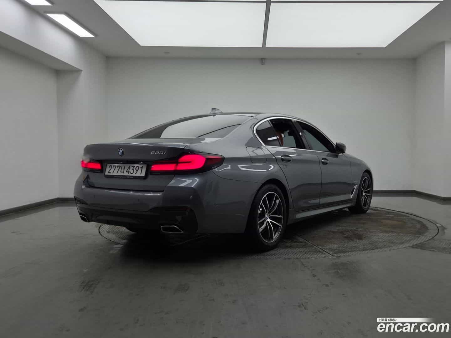 5-Series BMW 2023.2-OUTER-002