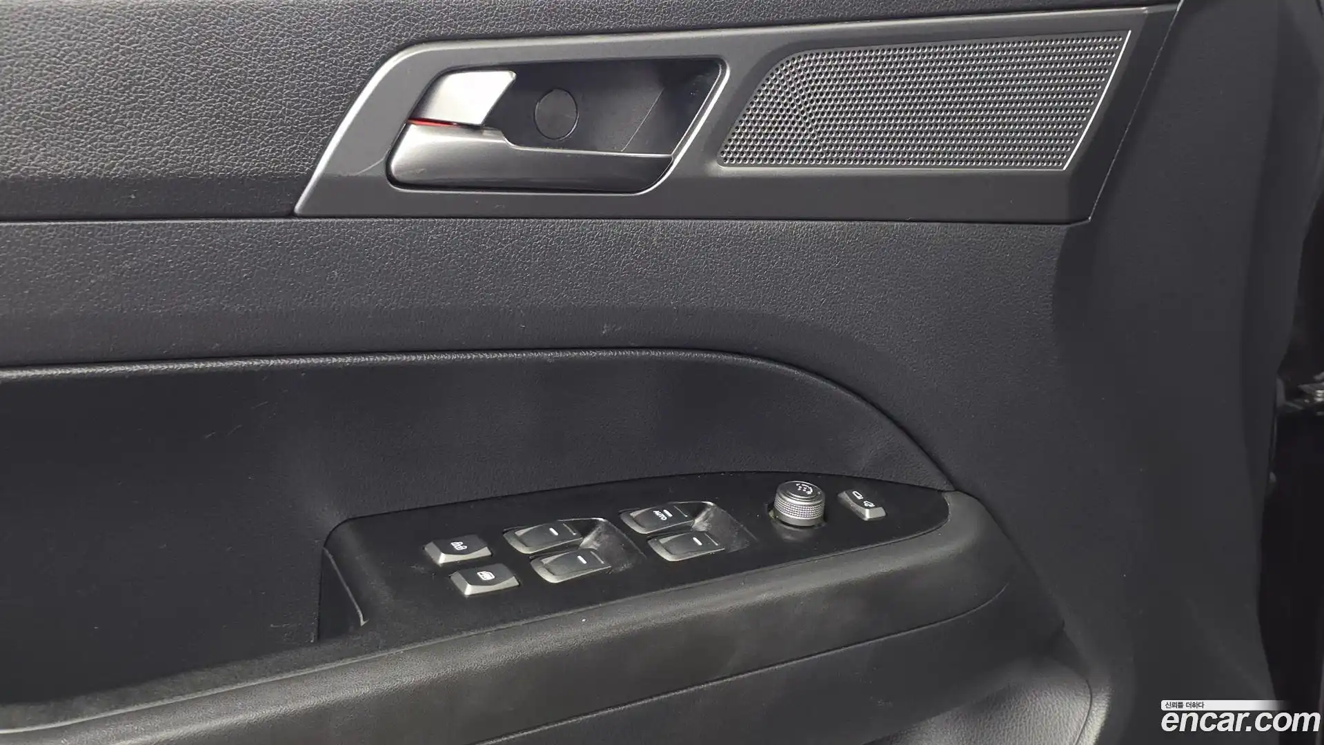 Rexton KG Mobility 2022.9-OPTION-043