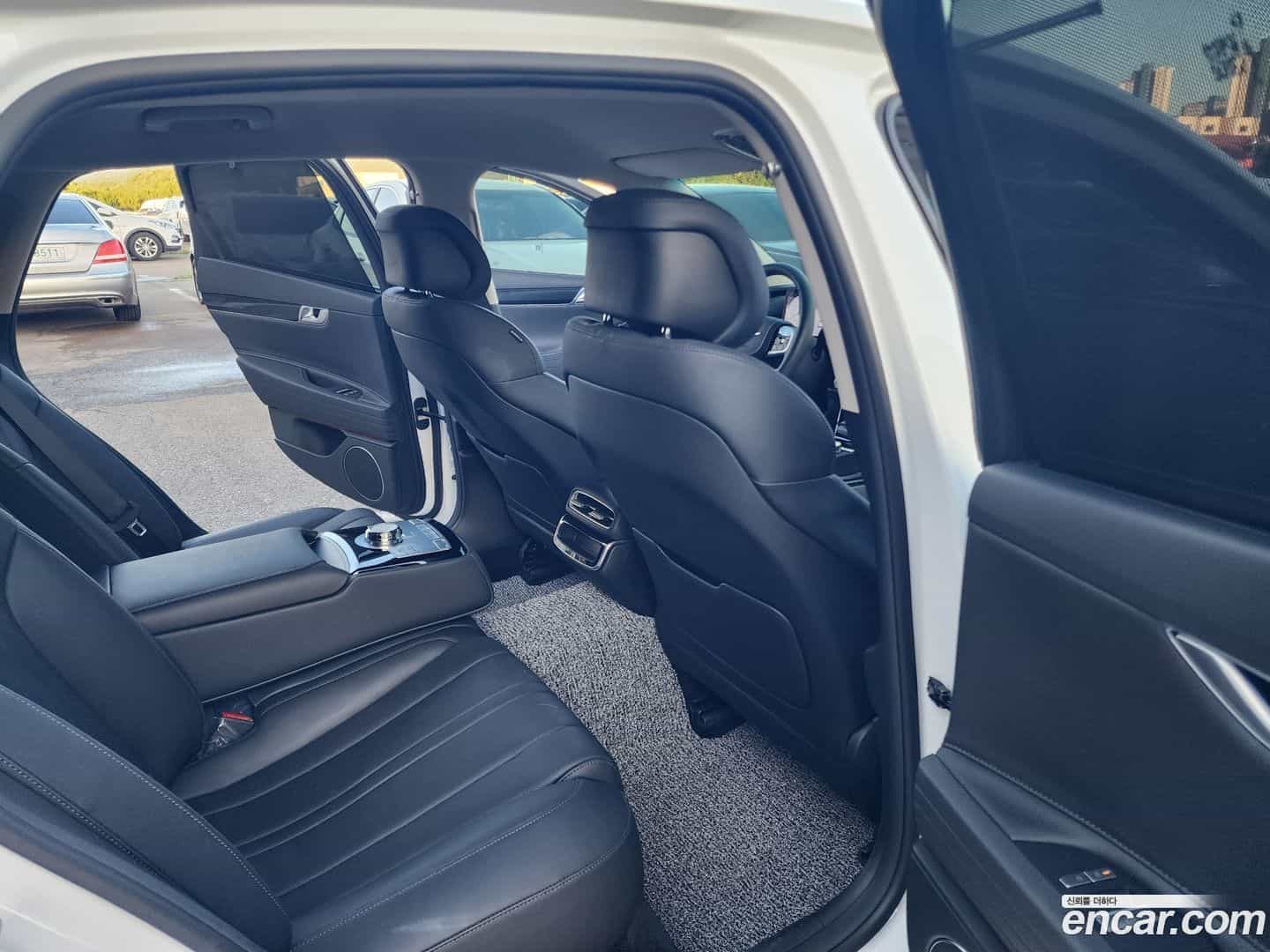 G80 Genesis 2024.8-INNER-010