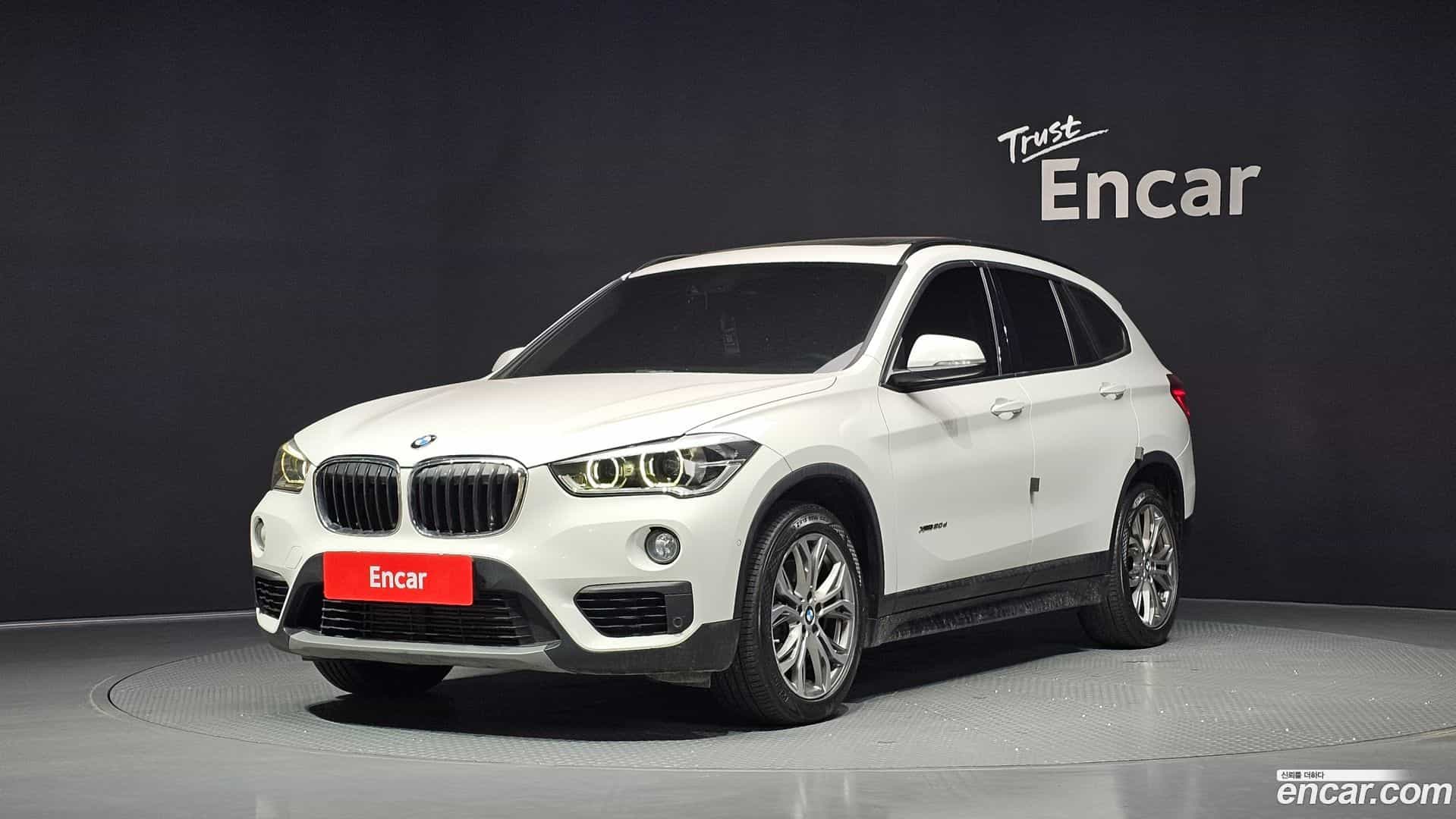 X1 BMW 2016.2-OUTER-001