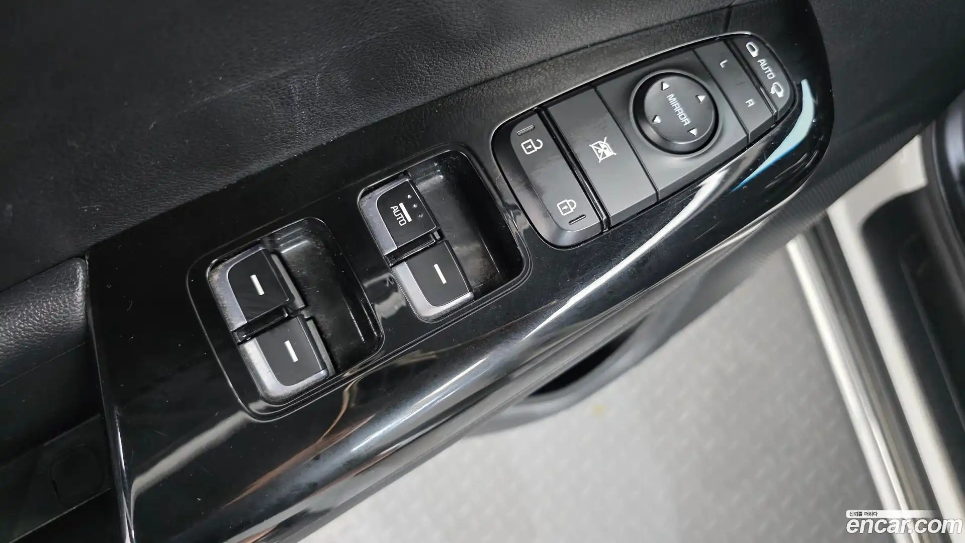 Sportage Kia 2016.10-OPTION-016