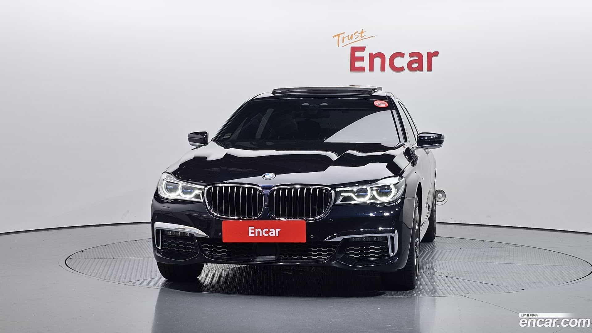 7-Series BMW 2018.11-OUTER-003