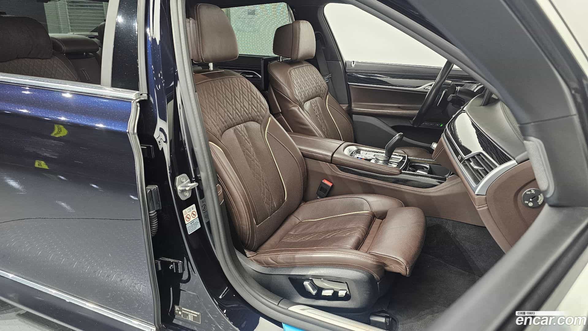 7-Series BMW 2018.11-OPTION-016