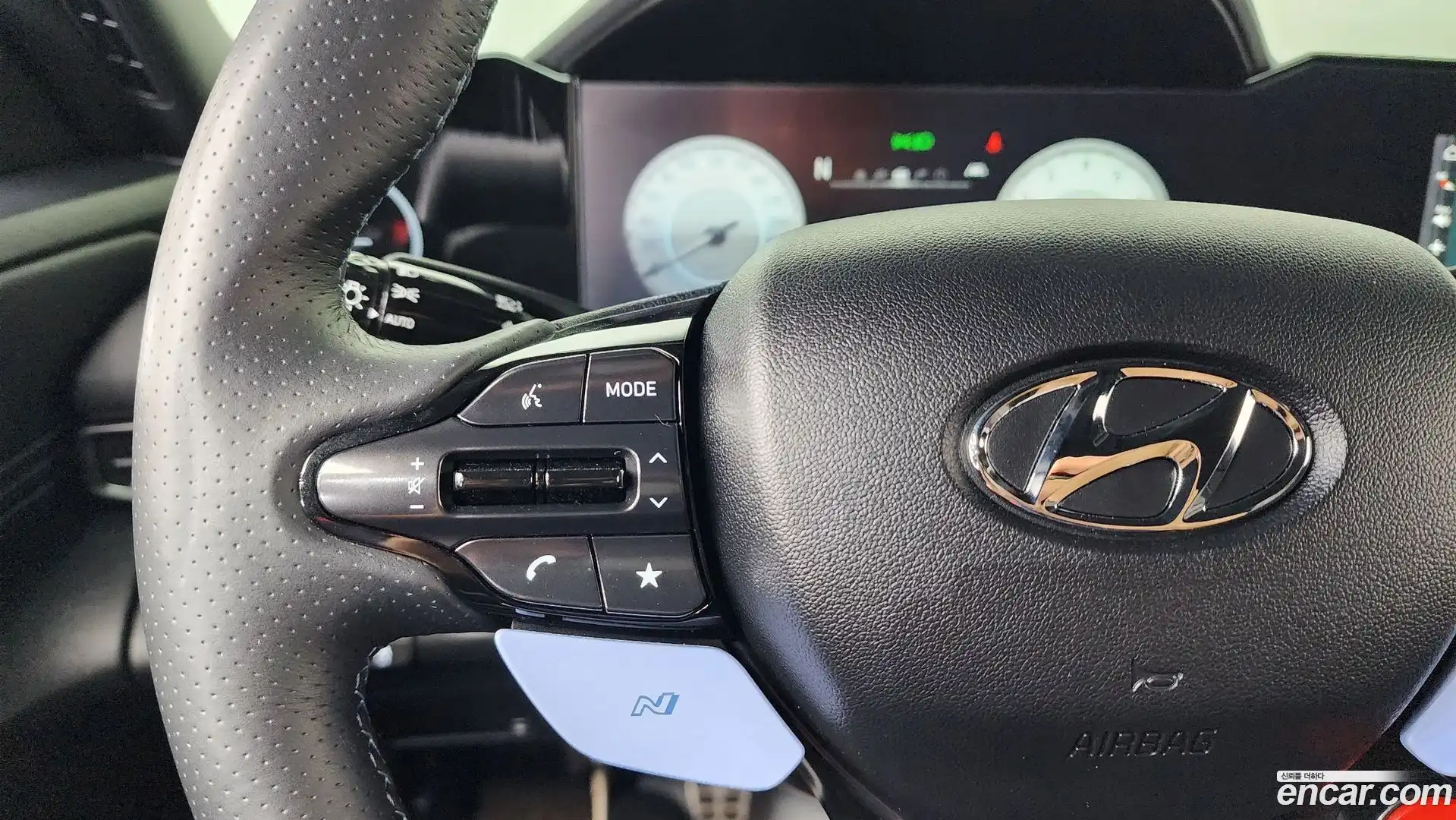AVANTE Hyundai 2023.2-OPTION-023