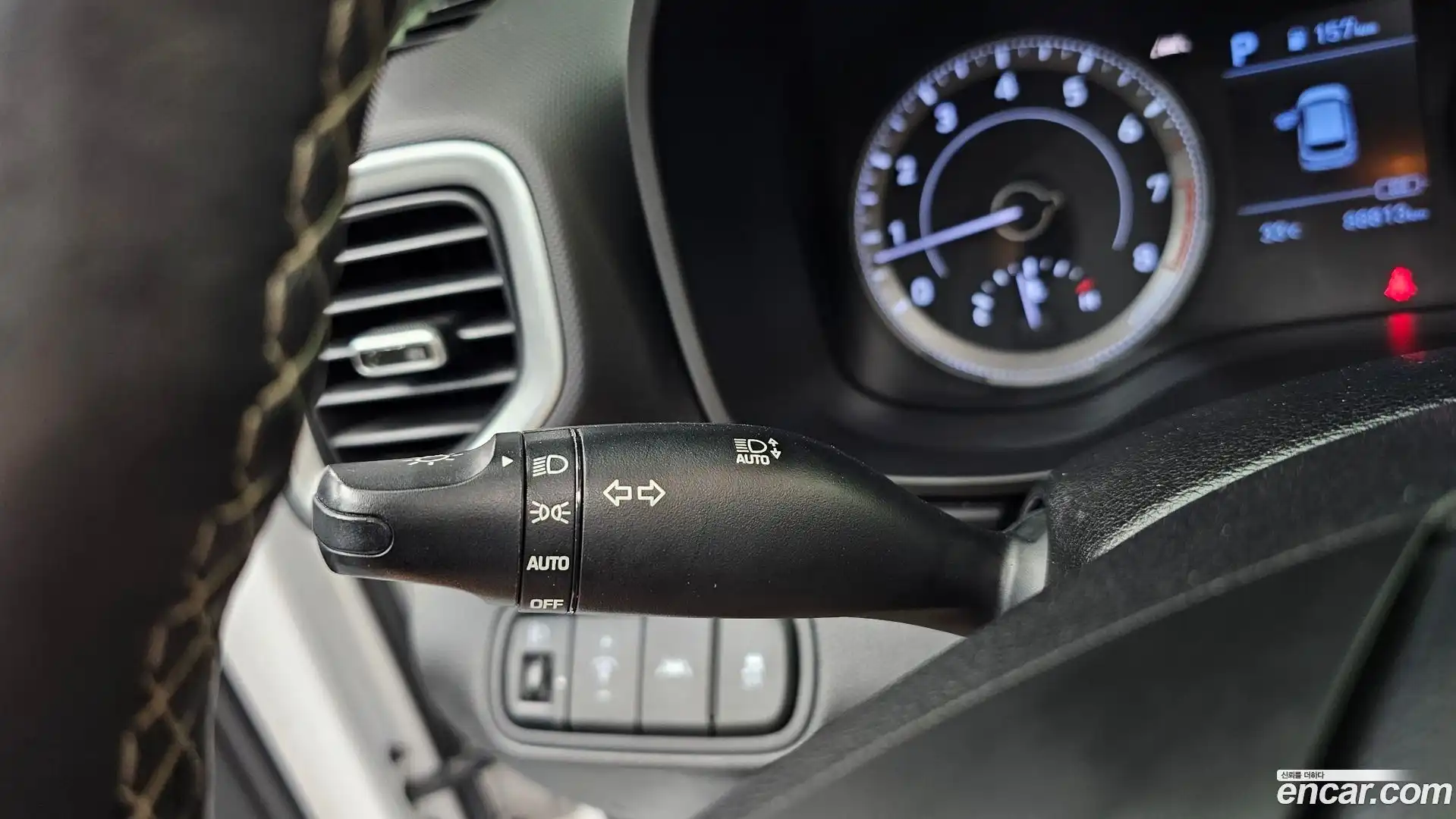 Venue Hyundai 2019.6-OPTION-021