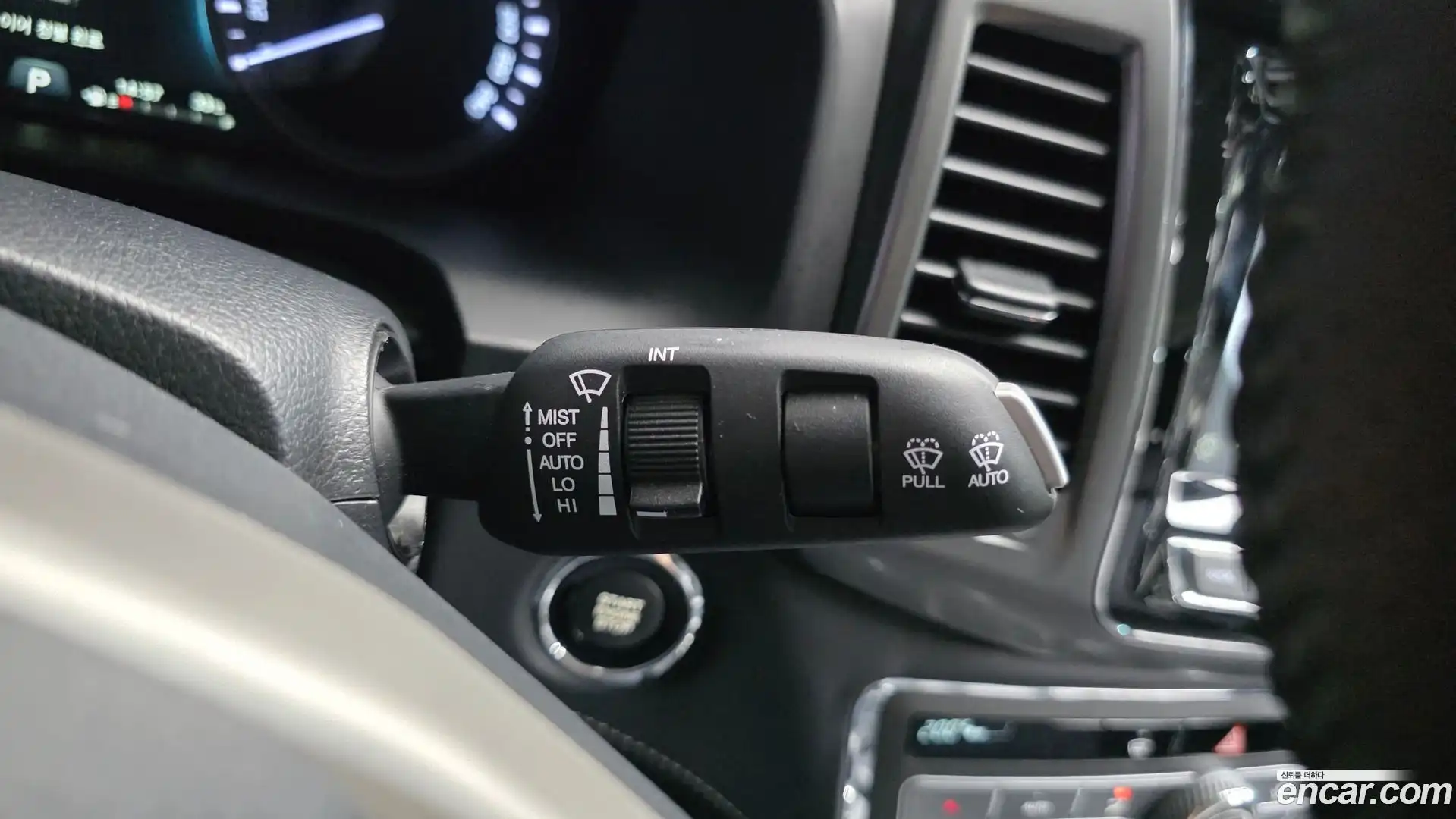 Rexton KG Mobility 2018.1-OPTION-044