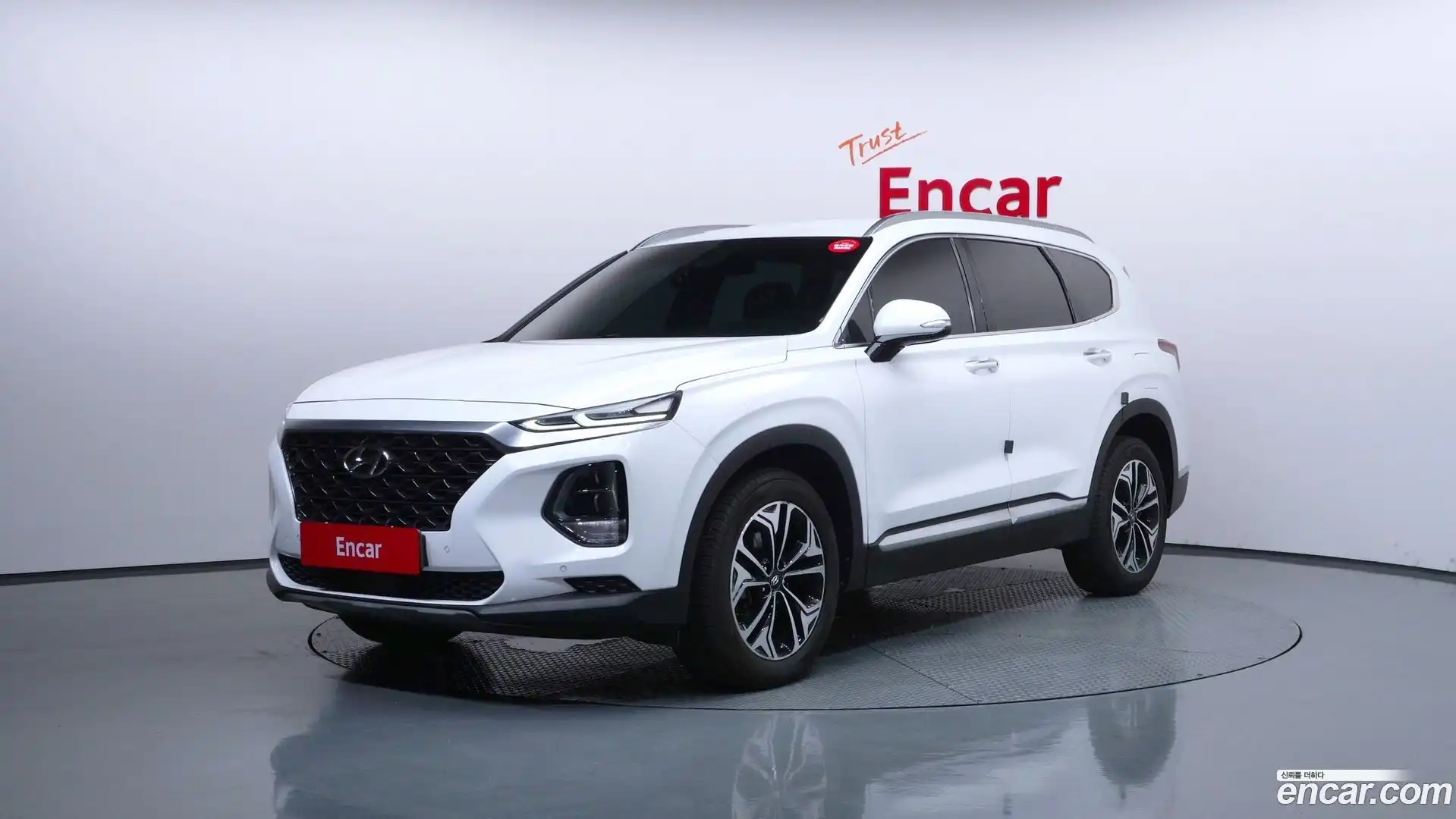 Santafe Hyundai 2019.5-OUTER-001