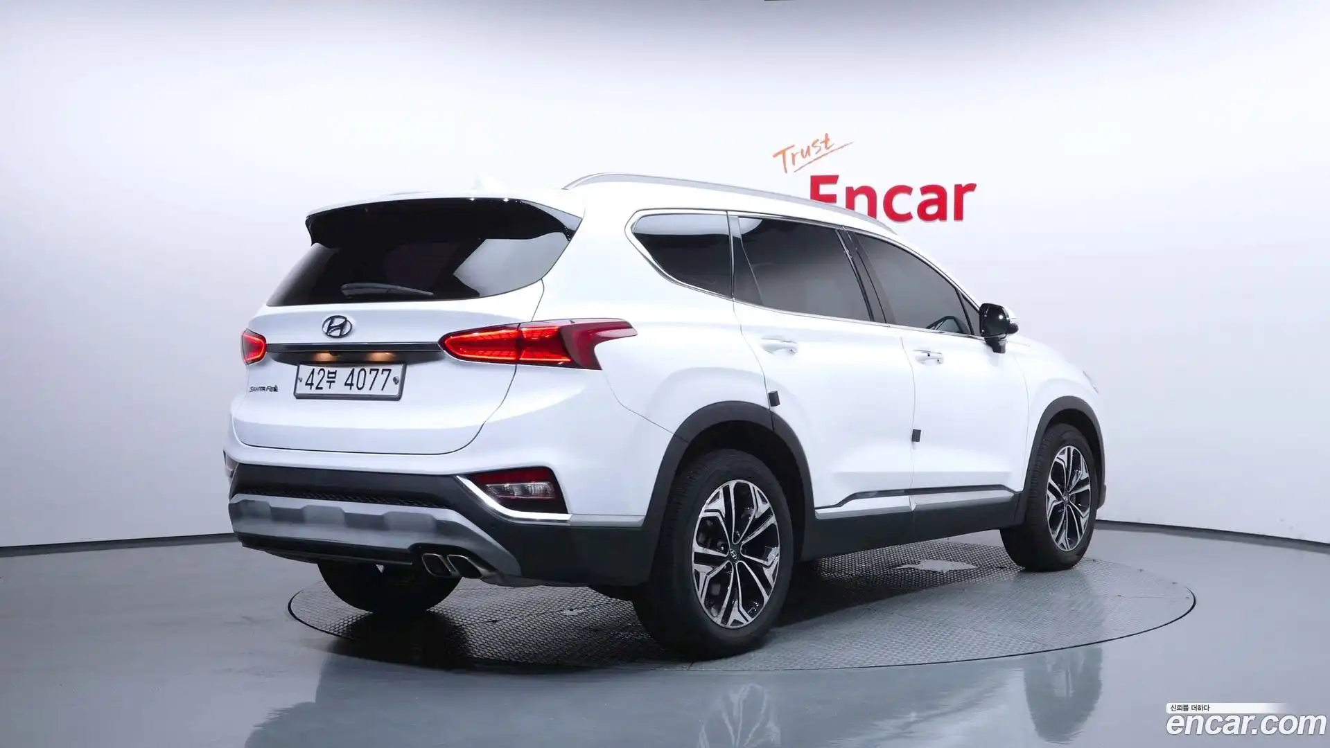 Santafe Hyundai 2019.5-OUTER-002