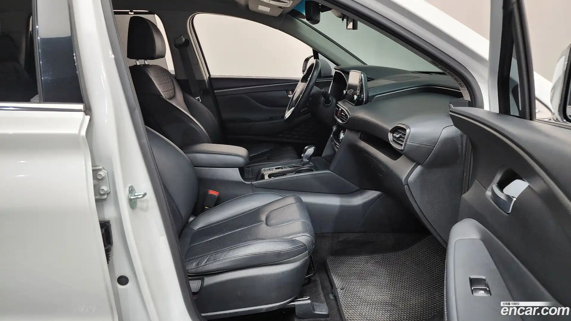 Santafe Hyundai 2019.5-INNER-036