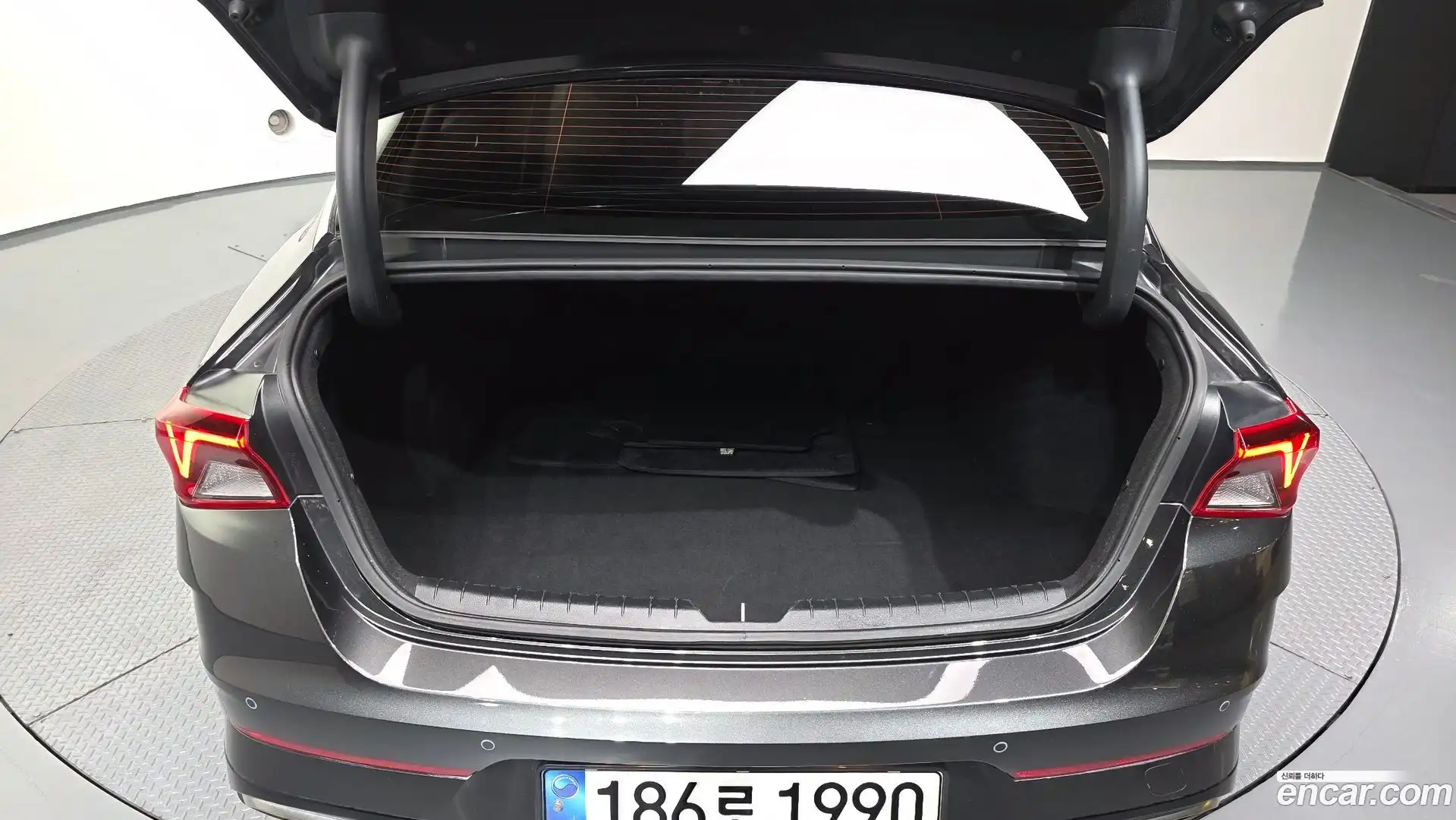 K5 Kia 2022.2-OPTION-024