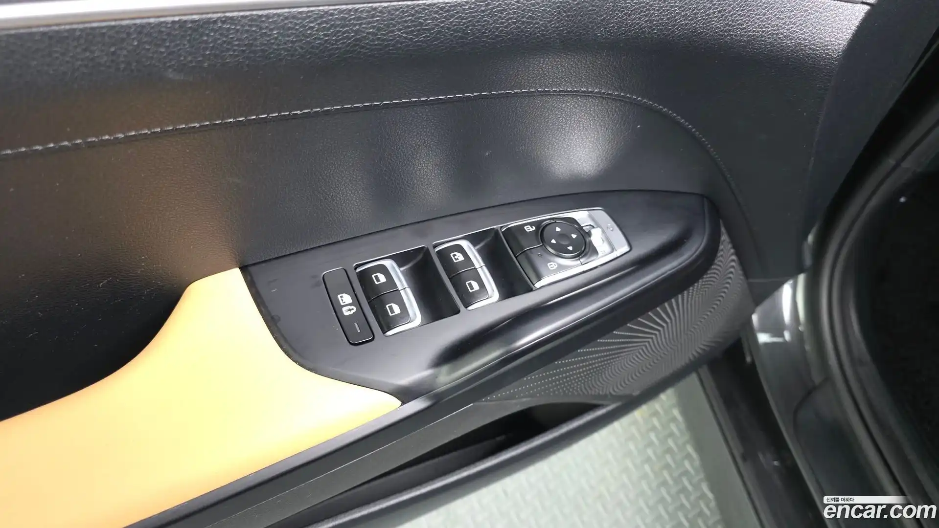K5 Kia 2022.2-OPTION-043