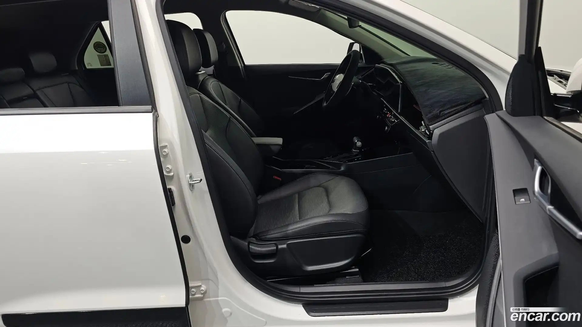 Niro Kia 2022.4-INNER-036