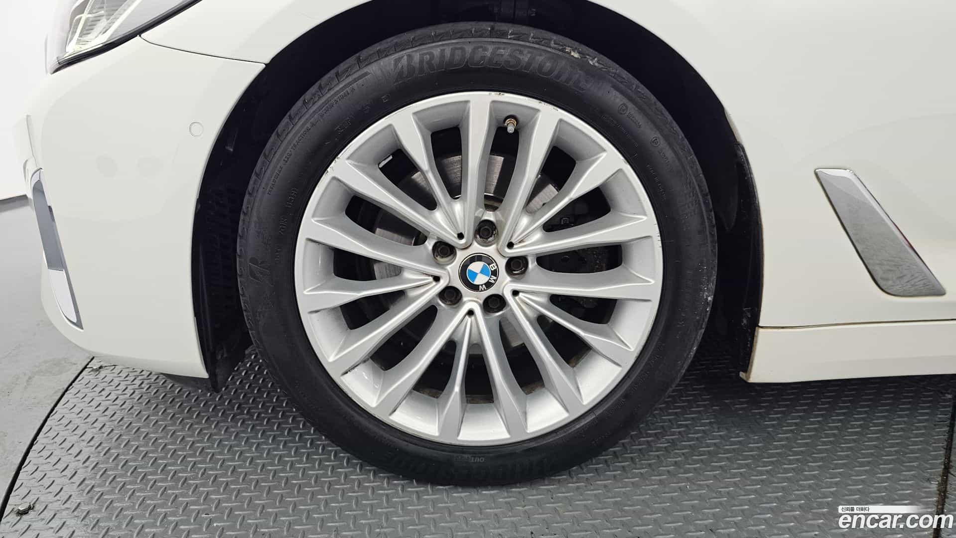 5-Series BMW 2021.5-OUTER-005