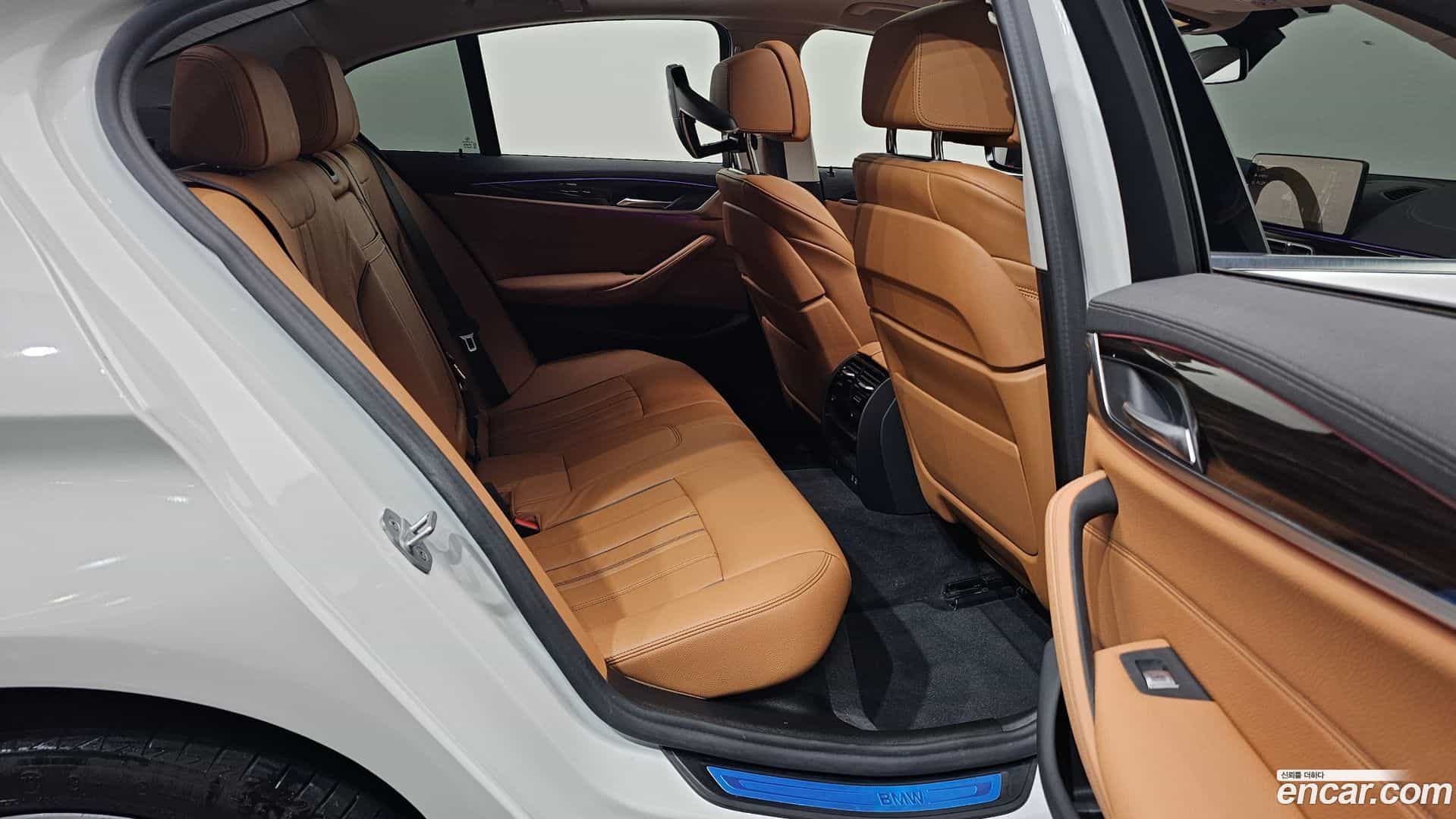 5-Series BMW 2021.5-OPTION-015