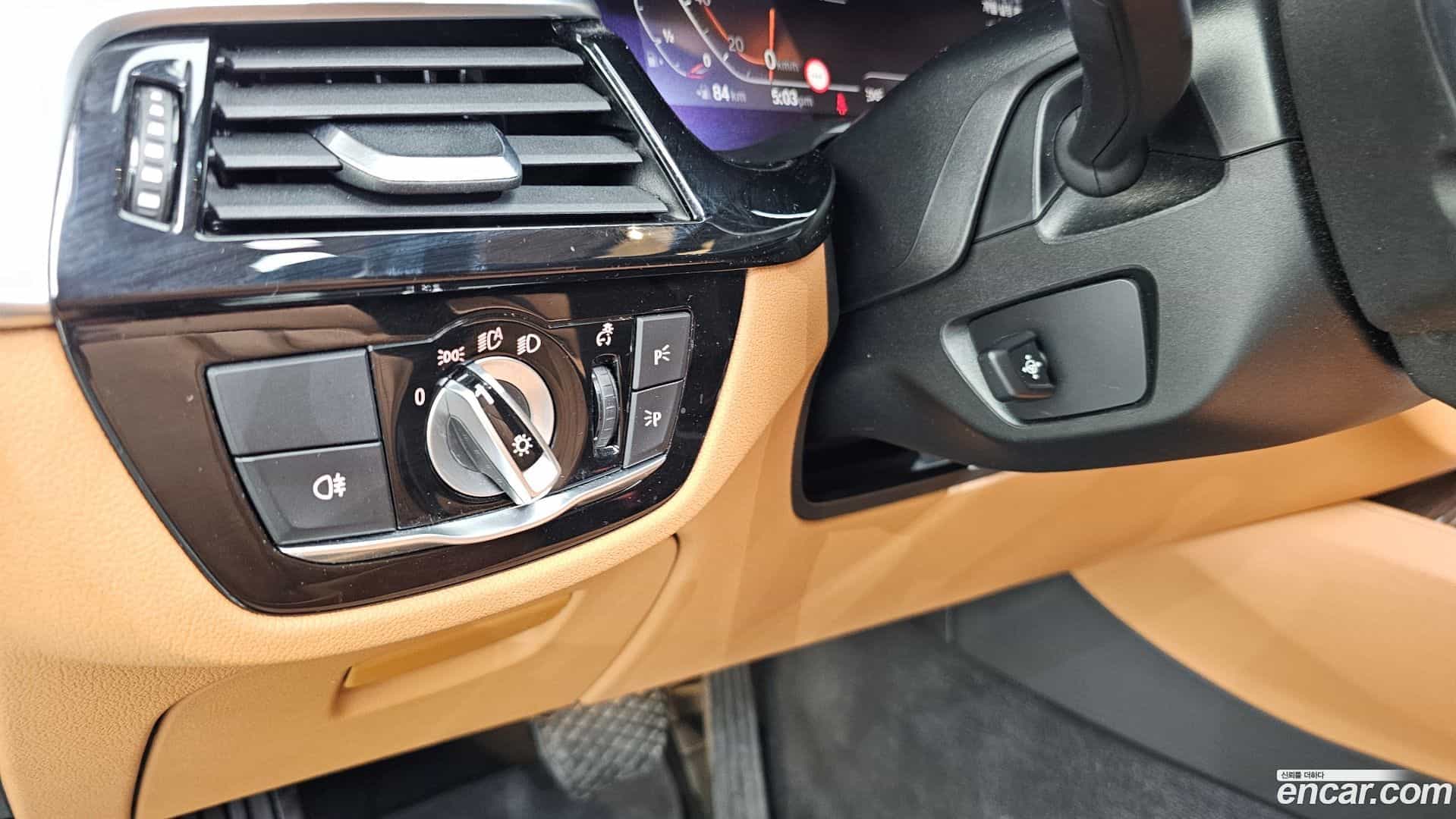 5-Series BMW 2021.5-OPTION-024