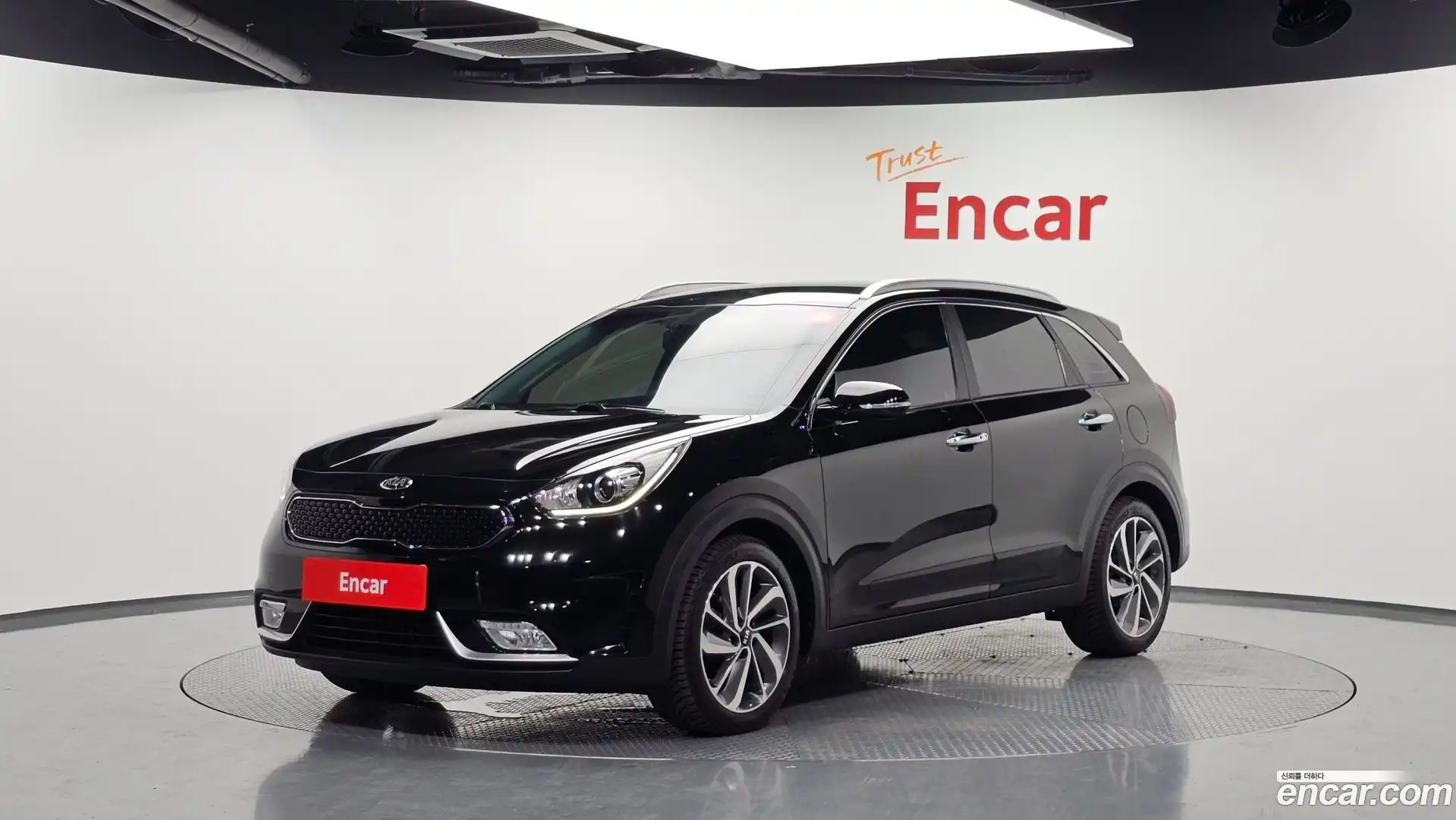 Niro Kia 2018.0-OUTER-001