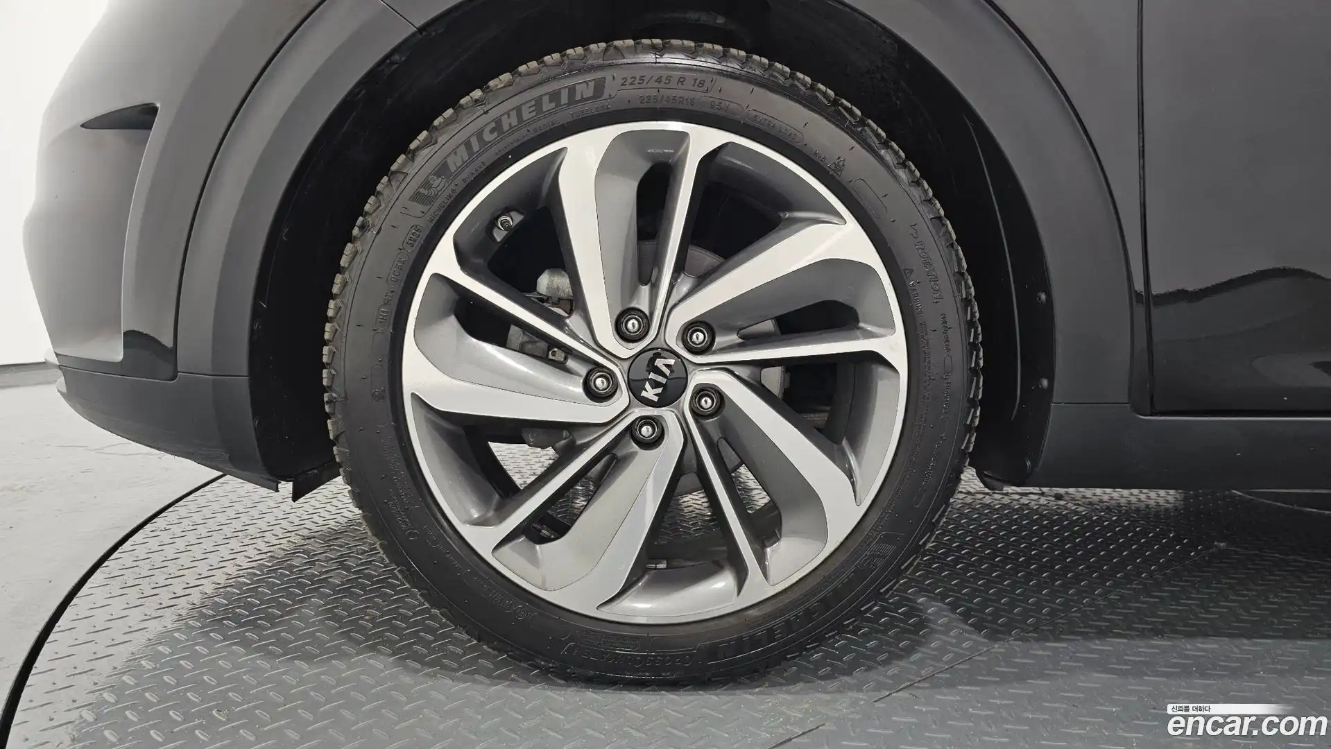 Niro Kia 2018.0-OUTER-005