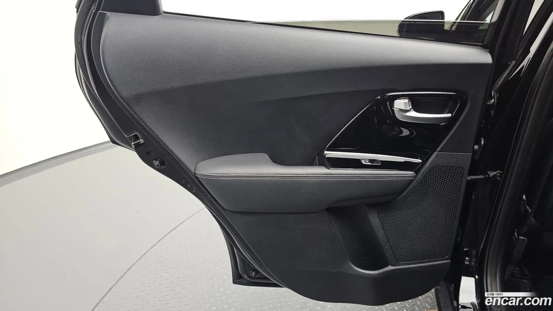 Niro Kia 2018.0-INNER-035