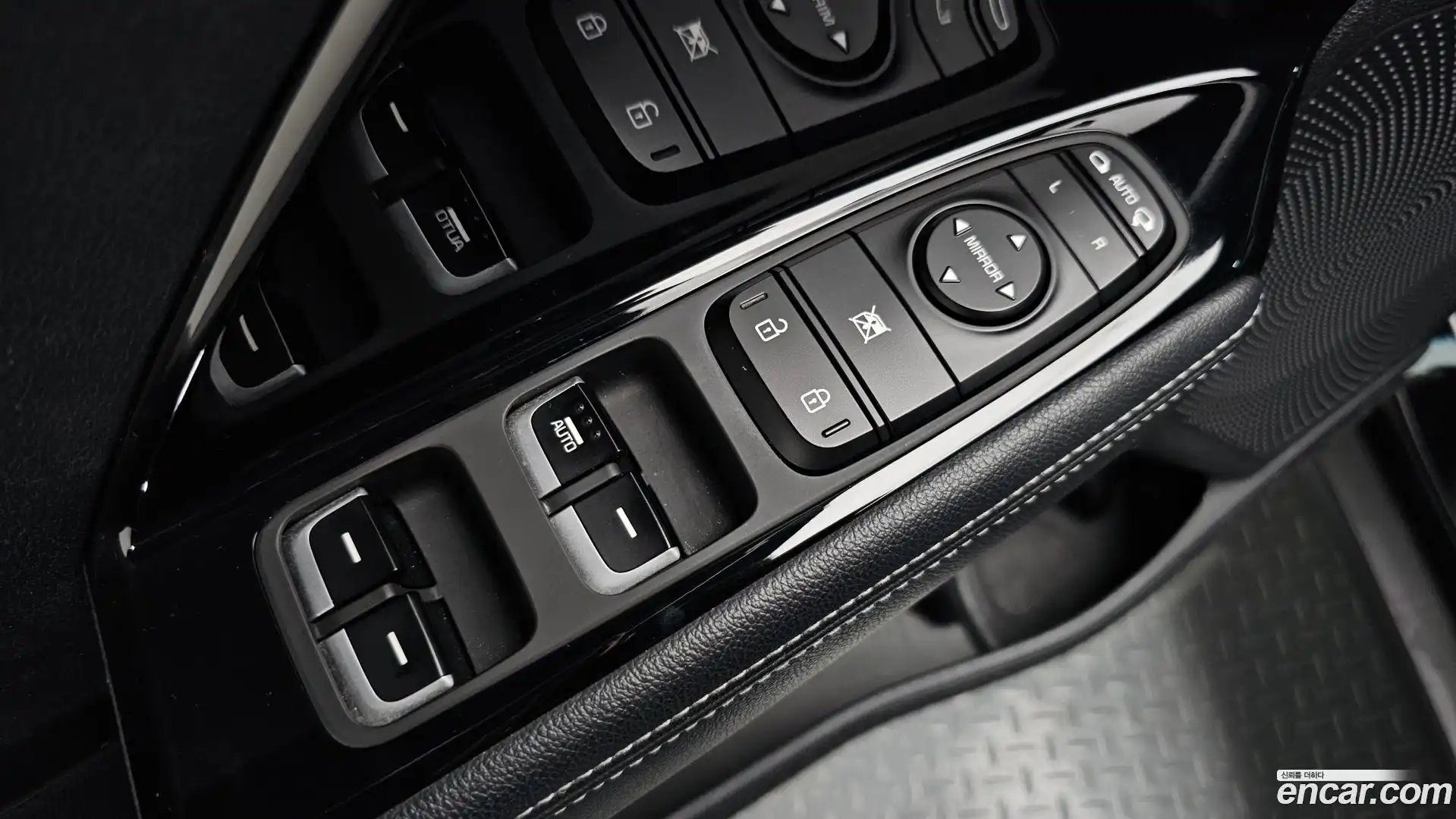 Niro Kia 2018.0-OPTION-042