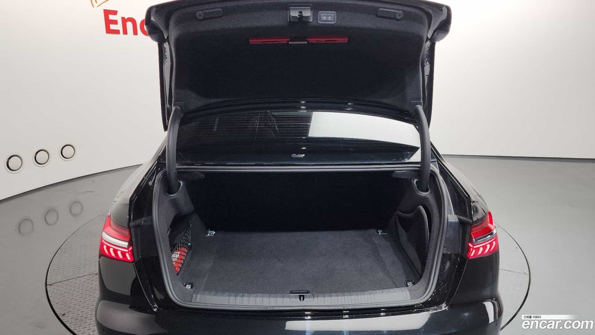 A6 Audi 2022.5-OPTION-040