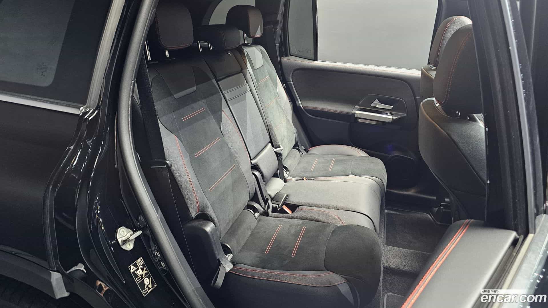 GLB-Class Mercedes-Benz 2022.11-OPTION-015