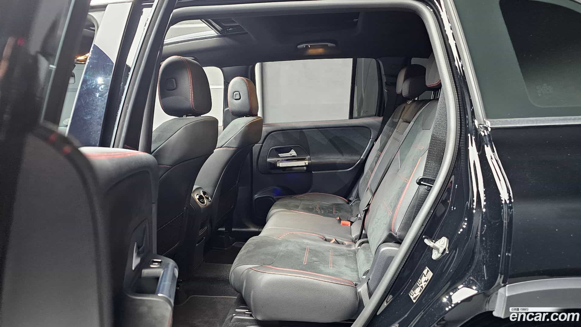 GLB-Class Mercedes-Benz 2022.11-OPTION-016