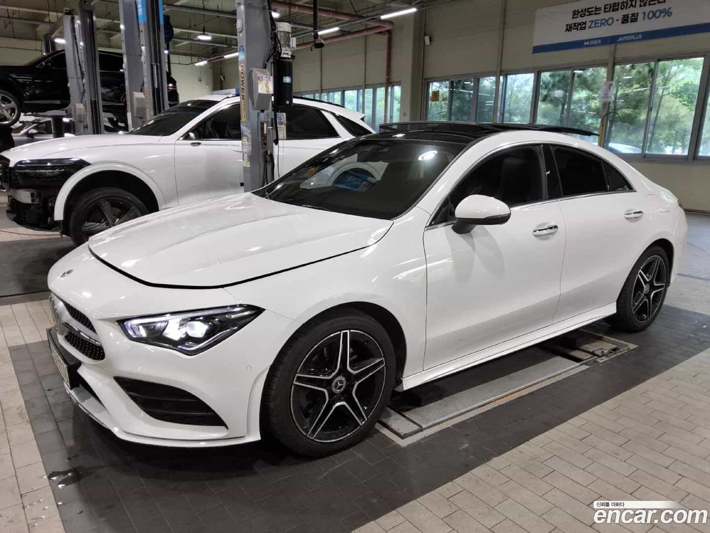 CLA-Class Mercedes-Benz 2022.1-OUTER-001