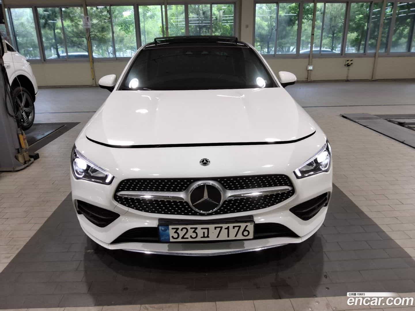 CLA-Class Mercedes-Benz 2022.1-OUTER-003