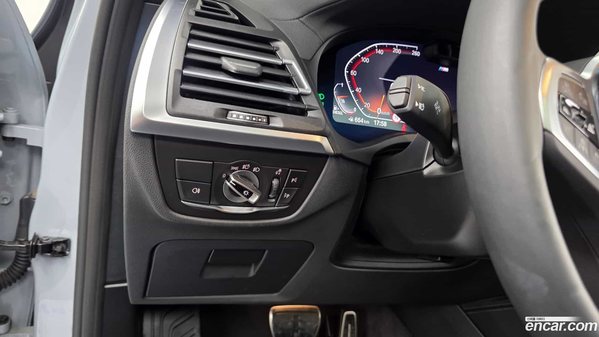 X4 BMW 2025.8-OPTION-020