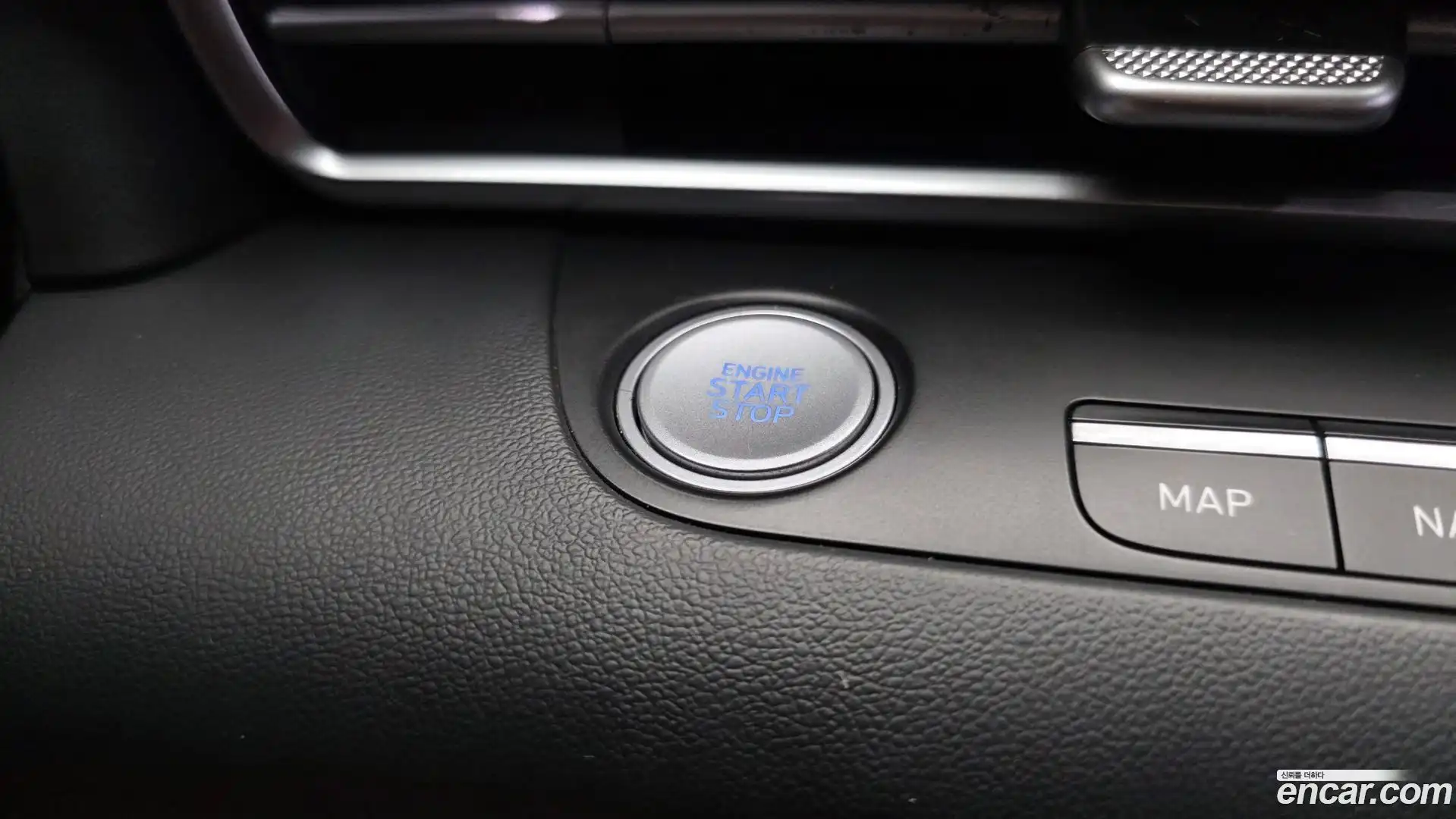 AVANTE Hyundai 2021.11-OPTION-043