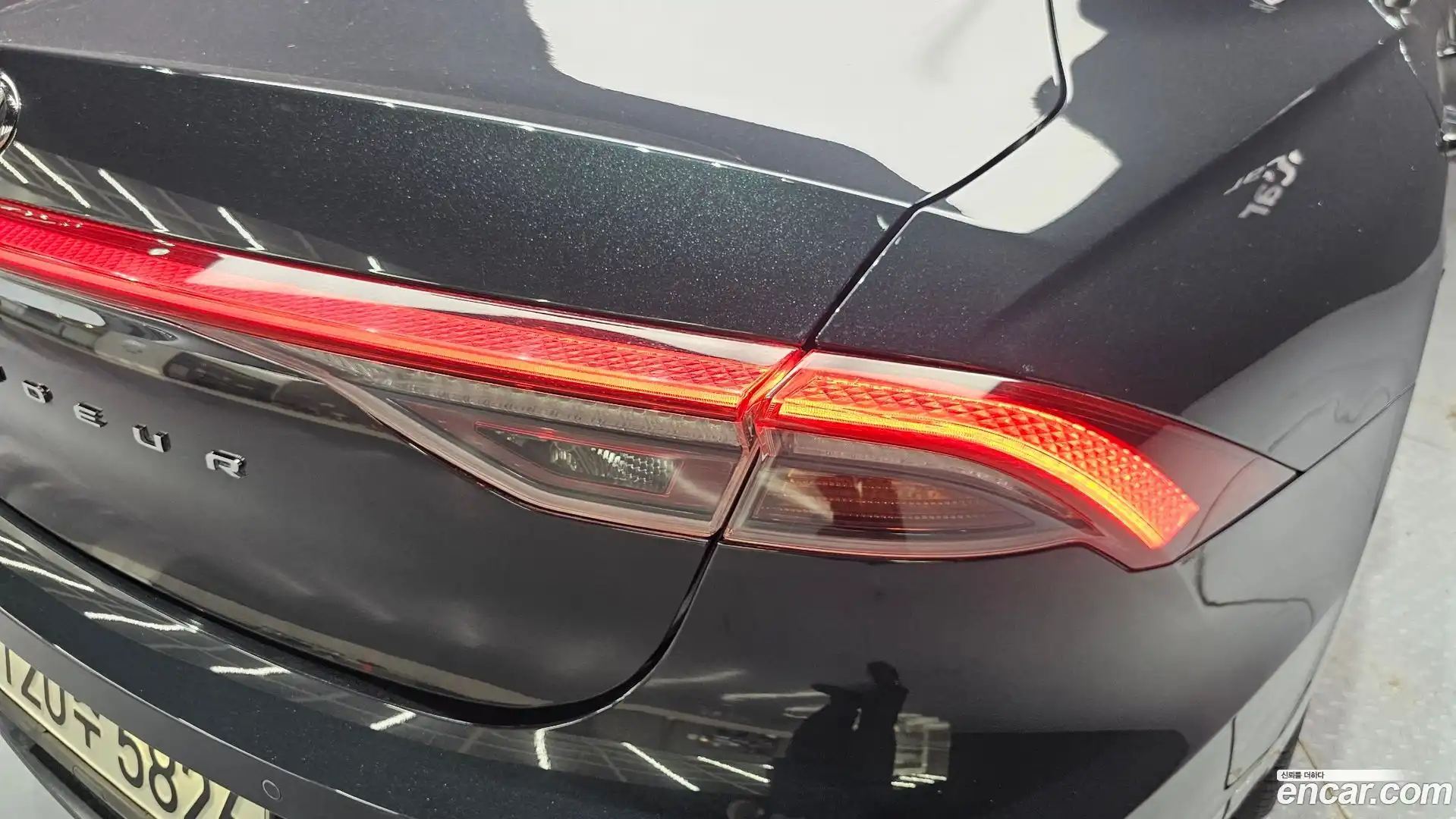 Grandeur Hyundai 2022.1-OUTER-033