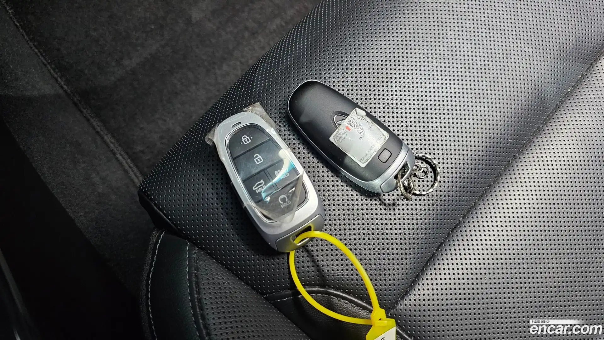 Grandeur Hyundai 2022.1-OPTION-044