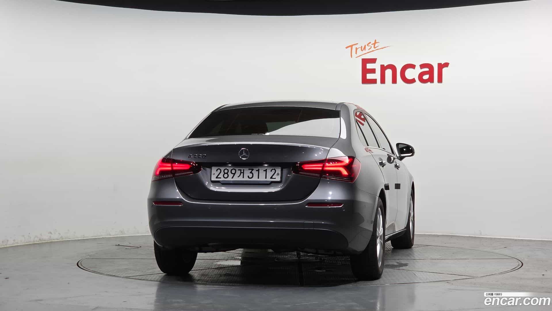A-Class Mercedes-Benz 2020.1-OUTER-004