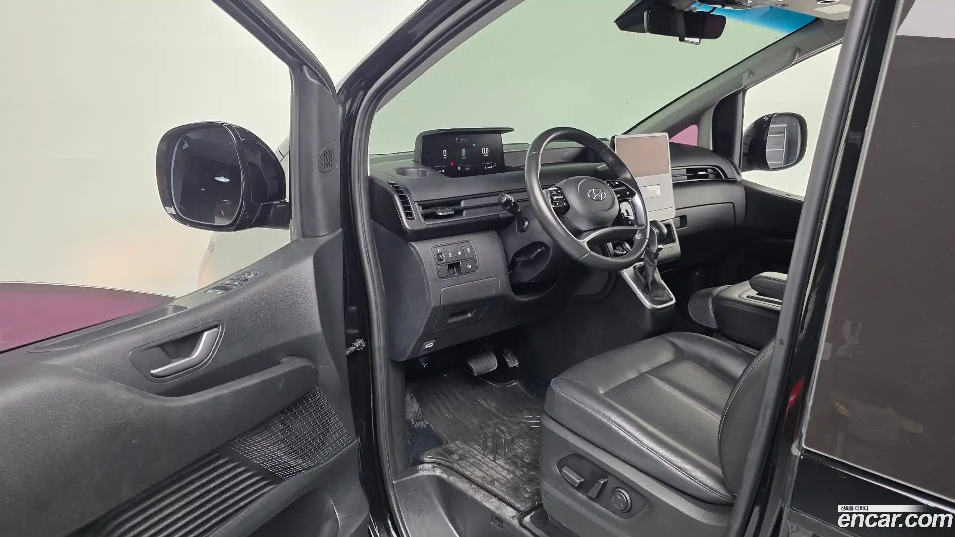 Staria Hyundai 2022.4-INNER-010