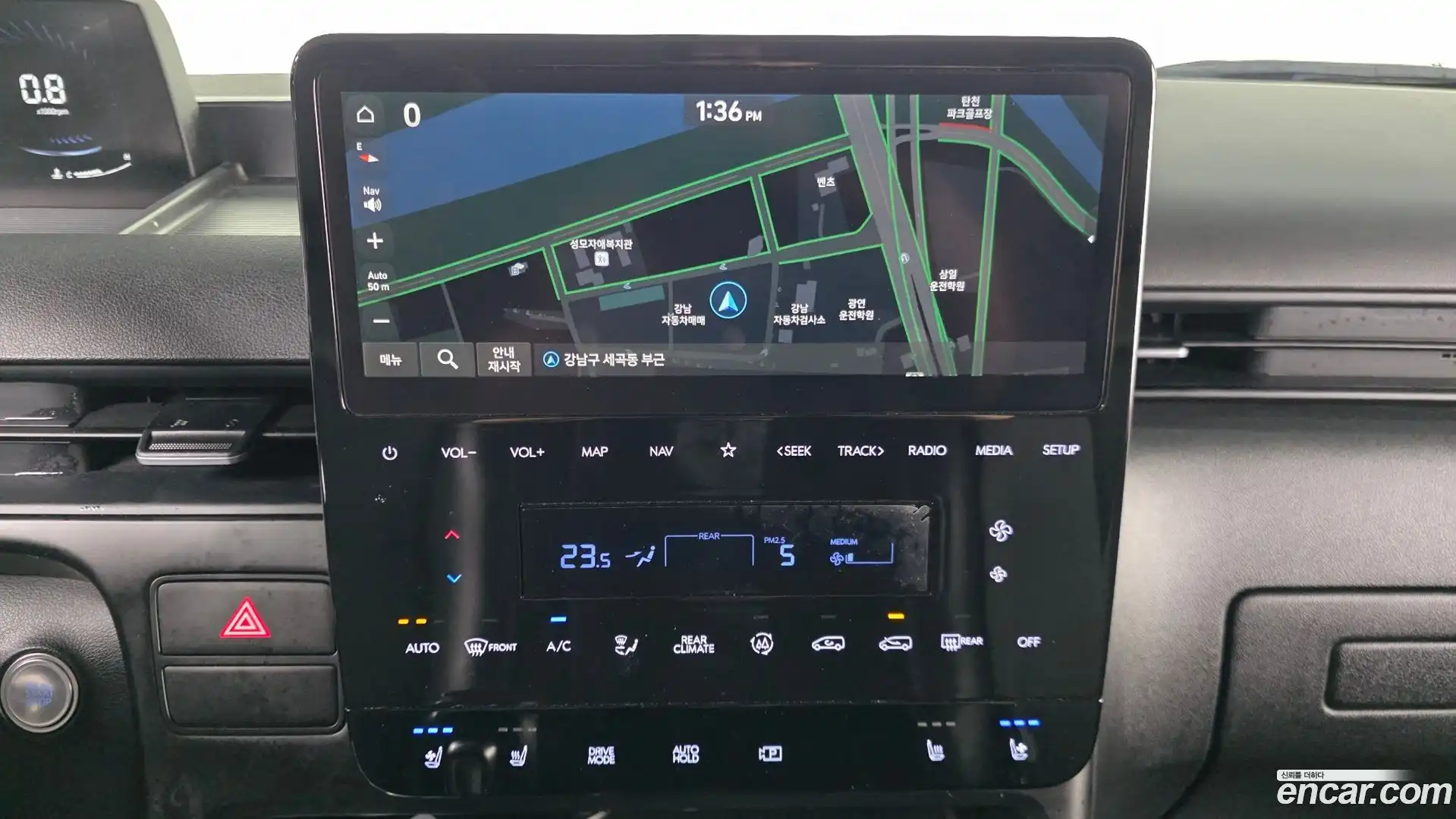 Staria Hyundai 2022.4-OPTION-018