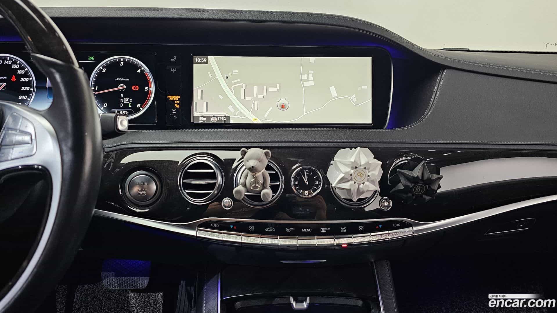 S-Class Mercedes-Benz 2015.10-OPTION-017