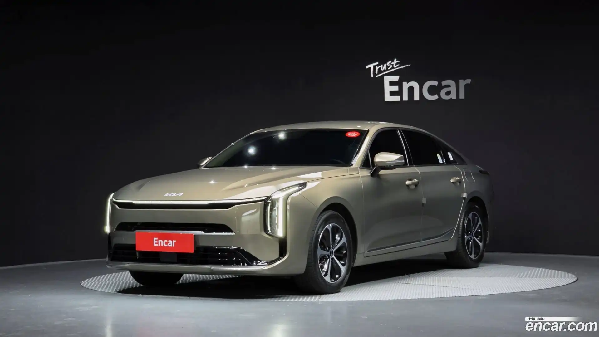 K8 Kia 2024.10-OUTER-001