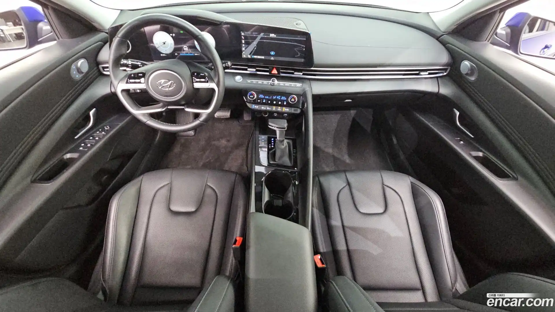 AVANTE Hyundai 2022.6-INNER-007